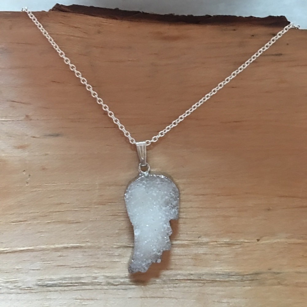 Genuine Druzy feather/wing pendant and necklace - Picture 2 of 6